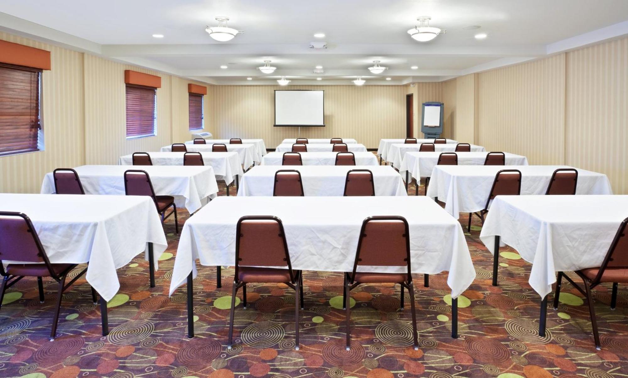 Holiday Inn Express Portland South - Lake Oswego By Ihg Kültér fotó